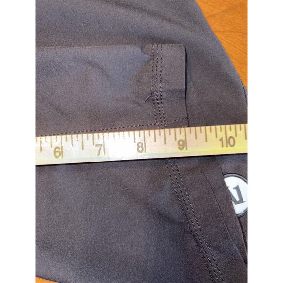 Vuori Kore Shorts Mens Small Black Lined Athletic Gym Stretch 9” Inseam - Picture 4 of 5